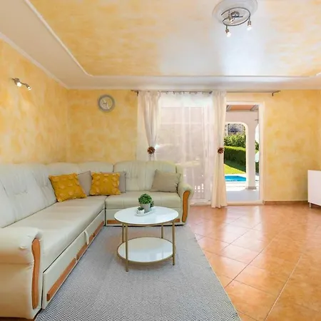 Casa Veranda בית נופש Kaldir